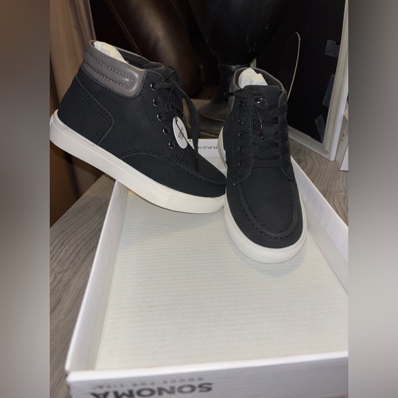 Sonoma Goods For Life Other - Sonoma Goods for Life Elvin memory foam kids shoe. size 12 NWT